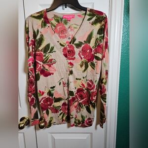 Summer Sweater NWT Button Front V-Neck Long Sleeve